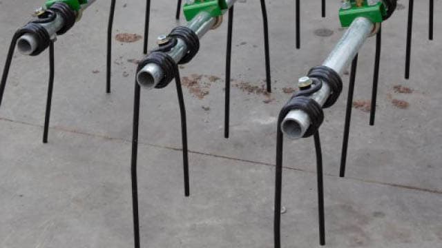 Herse à dents en spirale à 4 barres