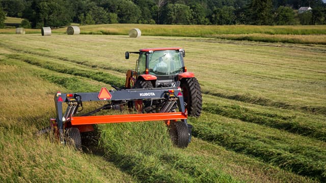Formation de l’andain réglable