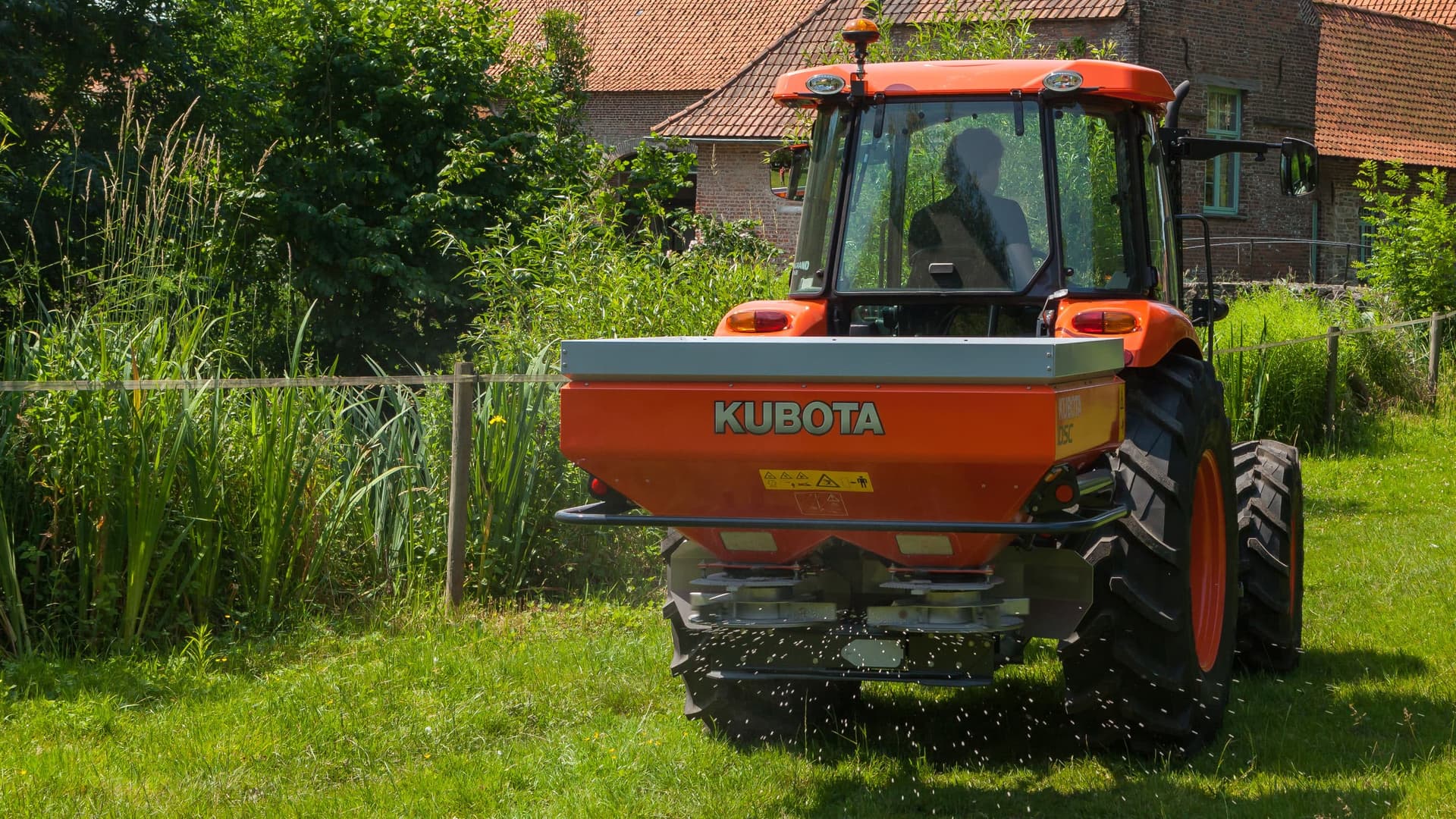 Épandre jusqu’aux limites des bords de champs