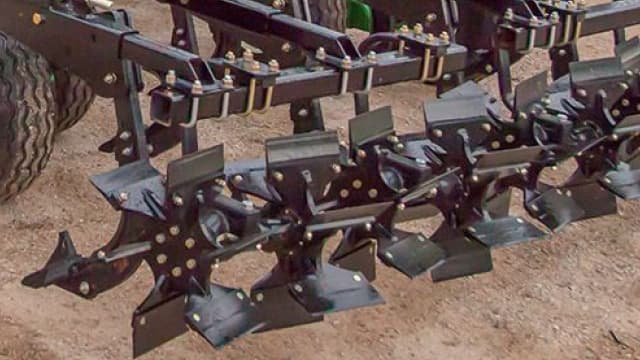 Accessoire de roues à couteaux arrière en option