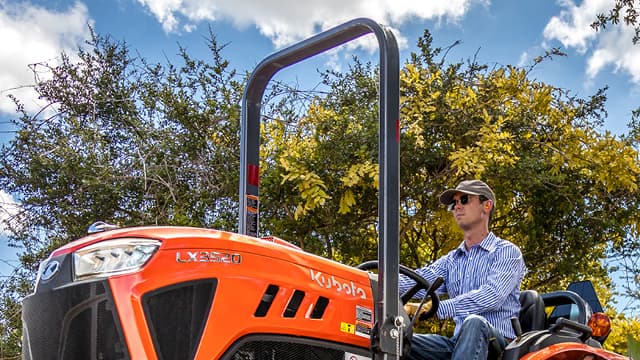 Cadre de protection ROPS repliable compact