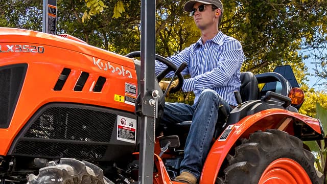 Leviers et volant ergonomiques