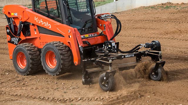 Râteaux motorisés - Attelage fixe