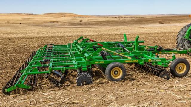 Versatile hybrid tillage solution