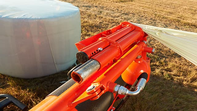 Hydraulic film cutter