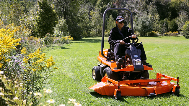 Commercial Zero Turn Riding Lawn Mowers Kubota Canada